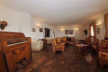 Hotel Genzianella 3*